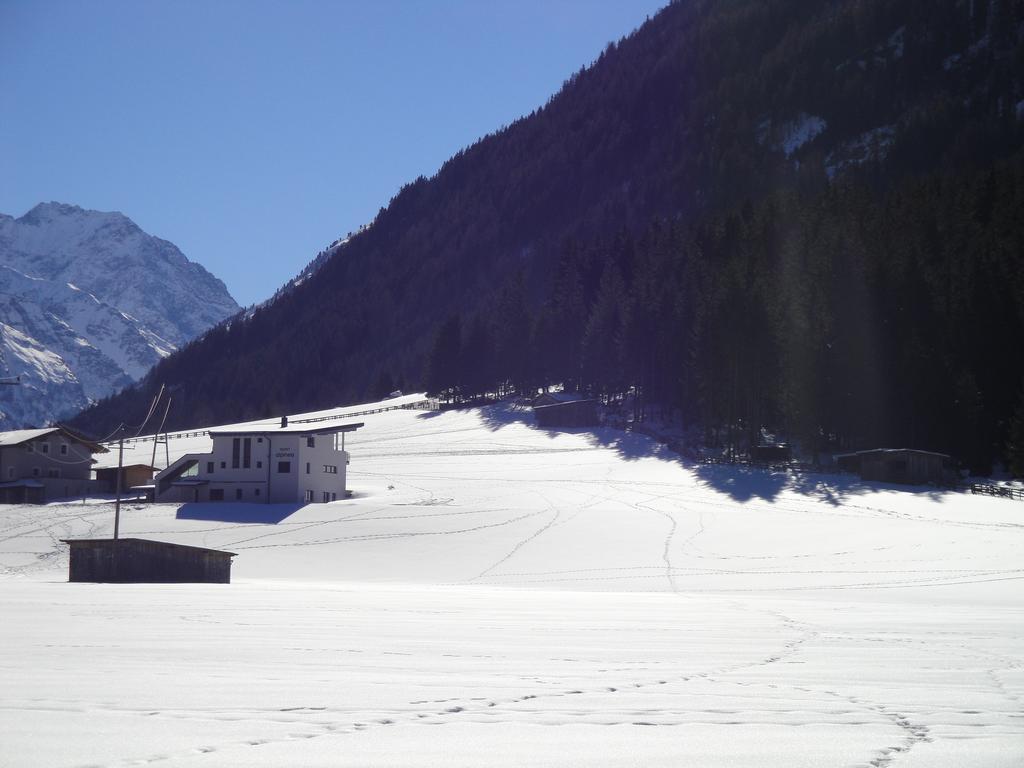 Apart Alpinea Sankt Leonhard im Pitztal Bagian luar foto